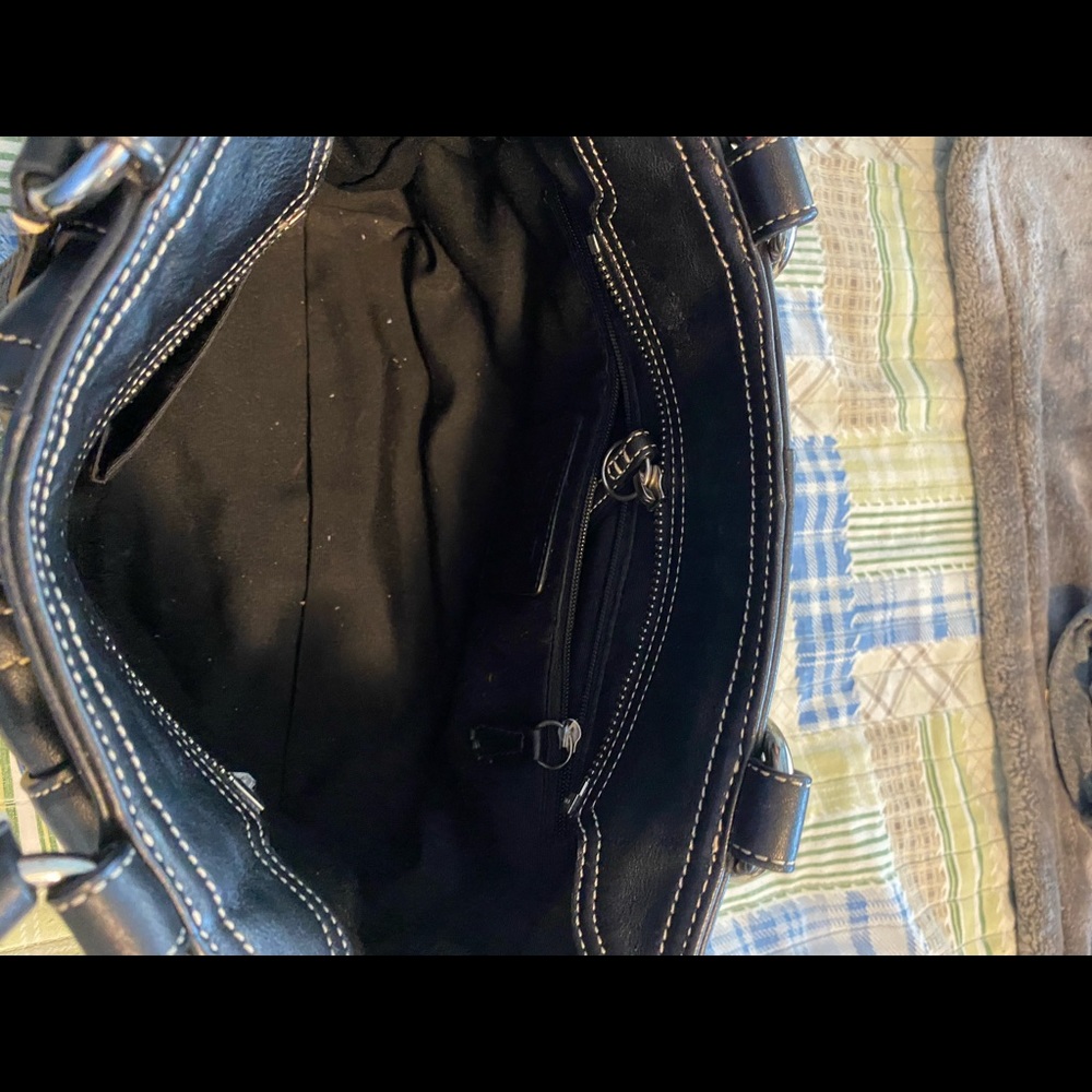 Handbag - Picture 3 of 4
